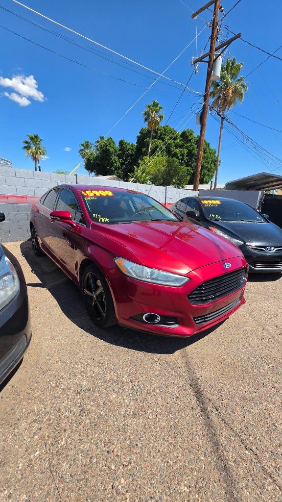 2016 Ford Fusion SE FWD's photo