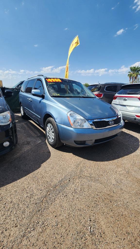 2012 Kia Sedona LX's photo