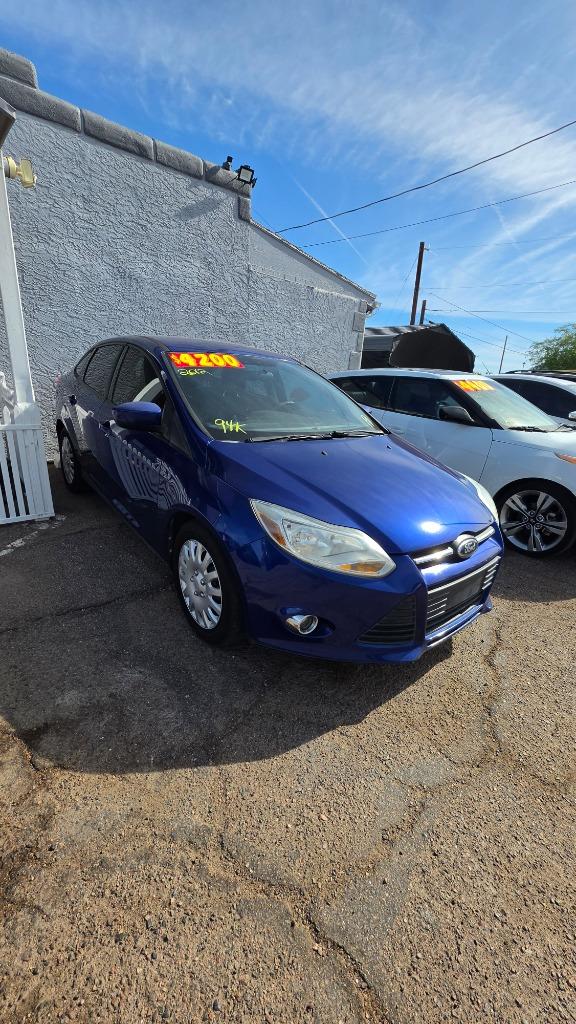 2012 Ford Focus Sedan SE's photo