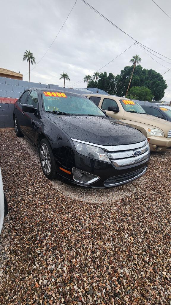 2011 Ford Fusion SE's photo